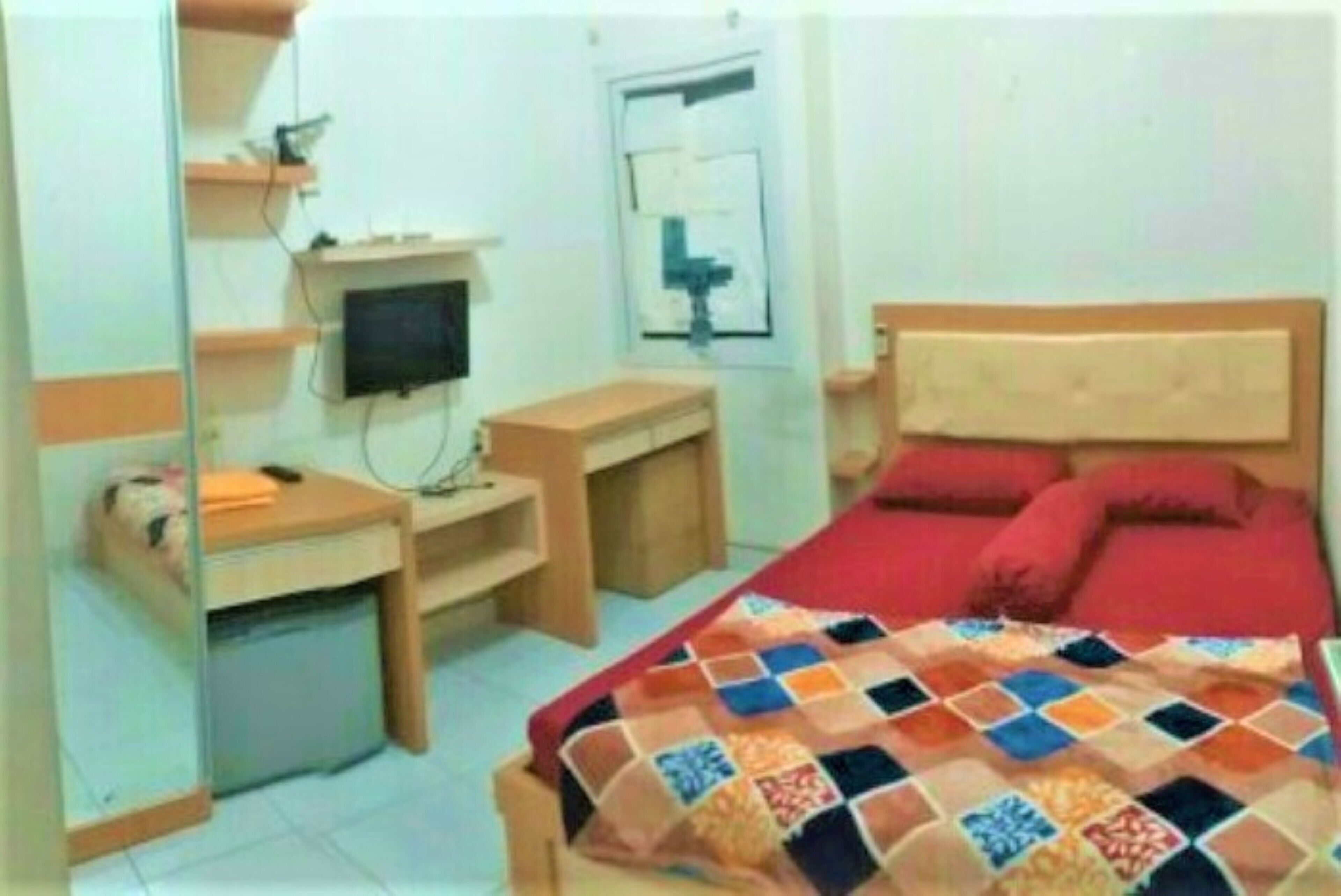 studio | in-room safe, desk, iron/ironing board, free wifi