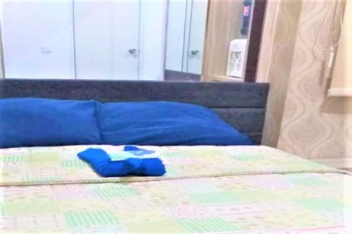 studio | in-room safe, desk, iron/ironing board, free wifi