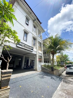 Exterior - Prada Apartment (Denpasar)