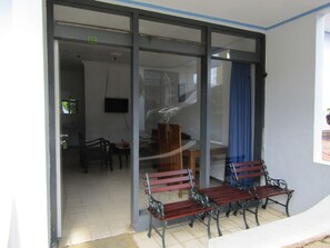 Villa, 2 Bedrooms | Desk, bed sheets