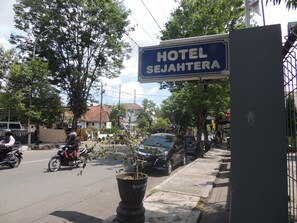 Exterior - Hotel Sejahtera (Kebumen)