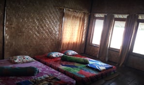 Desk, bed sheets