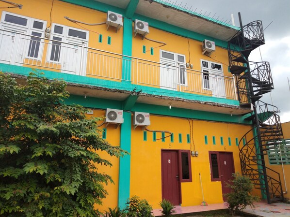 Exterior - KOST 748 AT (Medan)