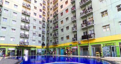 The Suites Metro Apartment by Andes