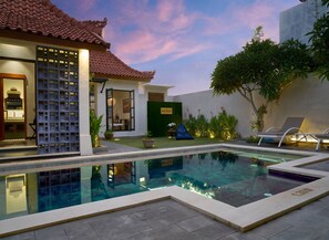 Outdoor pool - Villa Brabhan Seminyak (Seminyak)