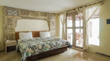 Deluxe Villa 2-Bedrooms with Jacuzzi