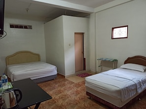 Desk, free WiFi, bed sheets