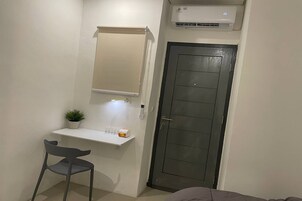 Standard Single Room | Desk, free WiFi