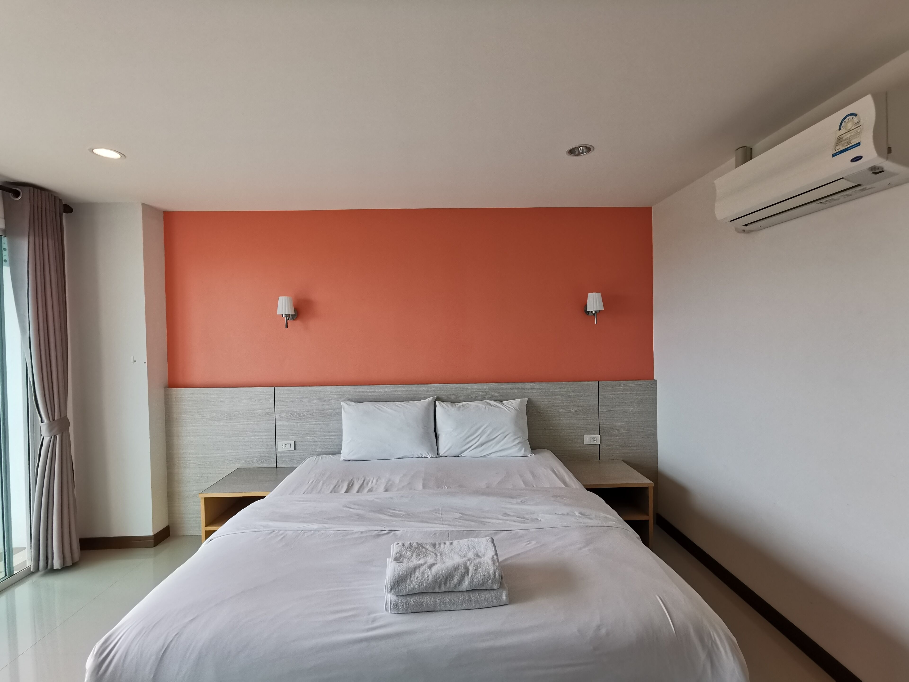 Habitación doble superior | Escritorio y wifi gratis 