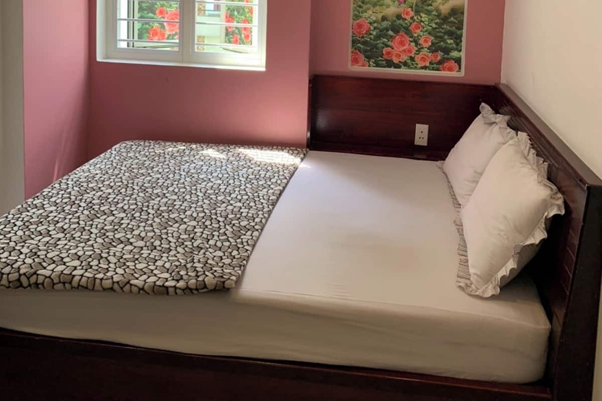 Superior Double Room | Desk, free WiFi, bed sheets