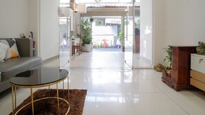 Lobby - Spring Gardens Apartment (Ho Chi Minh City)