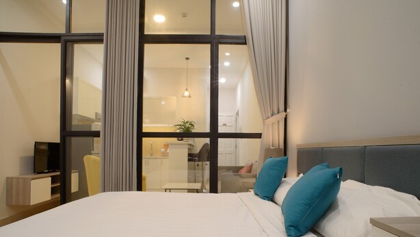 One Bedroom Apartment - Spring Gardens Apartment (Ho Chi Minh City)