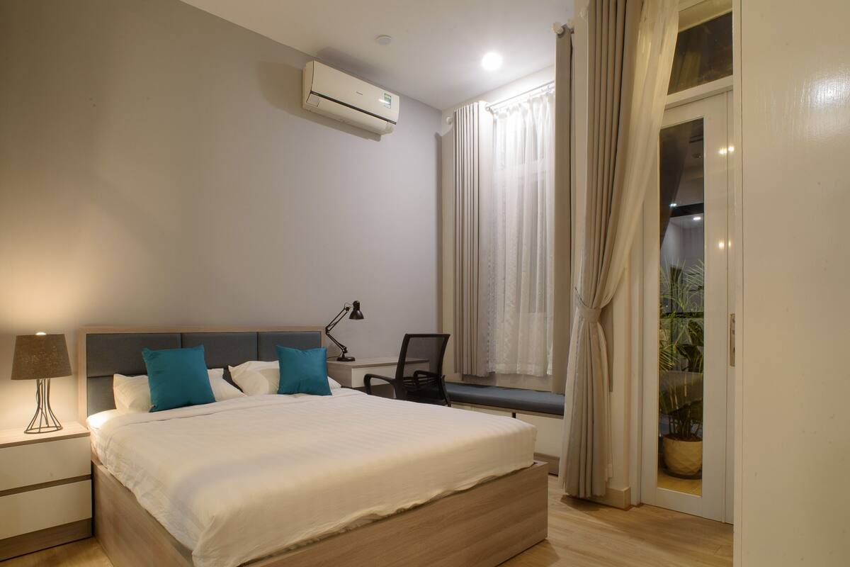 One Bedroom Apartment | In-room safe, desk, iron/ironing board, WiFi (free)