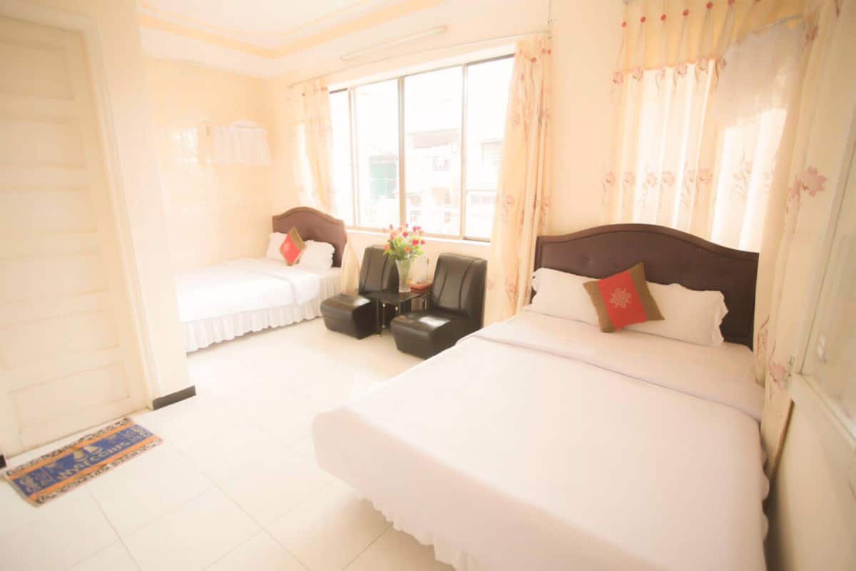 Deluxe Quadruple Room | Desk, free WiFi