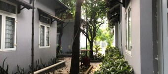 Khách sạn Mai Vương Thùy