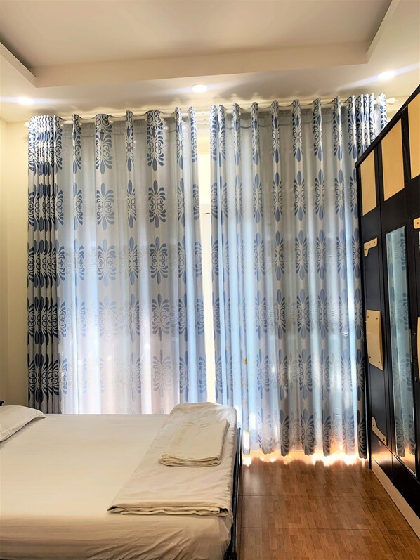 VIP Room | Minibar, desk, free WiFi - Gia Bao Hotel (Ho Chi Minh City)