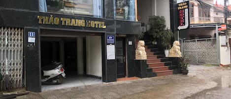 Fachada de la propiedad