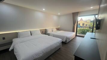 Habitació familiar | Minibar, escriptori i habitacions insonoritzades