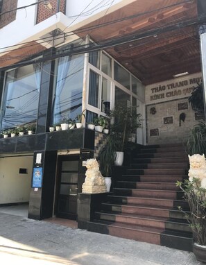 Property entrance - Thao Trang Hotel Dong Hoi (Dong Hoi)