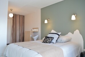Individually decorated, individually furnished, free WiFi, bed sheets - Hôtel Riad 5 Studio Cap Libertin Village Naturiste (Agde)