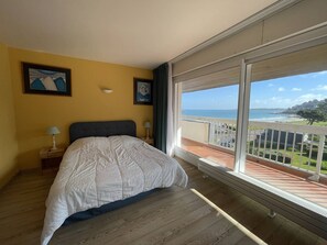 3 室のベッドルーム、WiFi (無料)