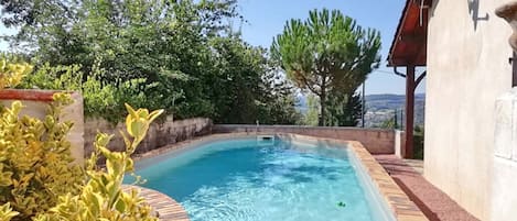 Piscina all'aperto