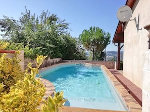Outdoor pool - ★★★ INSOLITE: a house with atypical charm, with swimming pool ★★★ (Figeac)