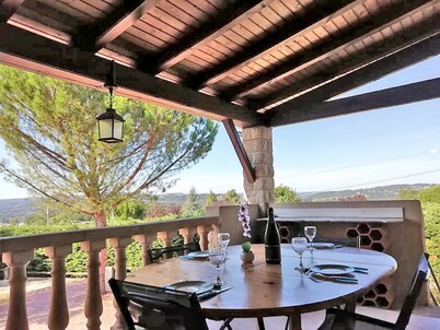 ★★★ INSOLITE: a house with atypical charm, with swimming pool ★★★