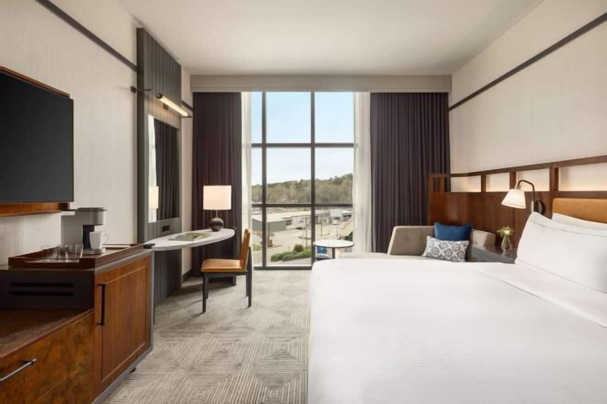 In-room safe, desk, laptop workspace, blackout curtains