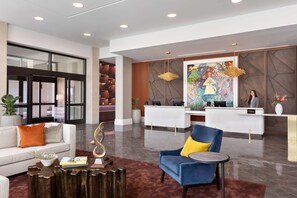 Reception - Valley Hotel Homewood Birmingham, Curio Collection by Hilton (Birmingham)