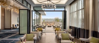 Valley Hotel Homewood Birmingham, Curio Collection by Hilton