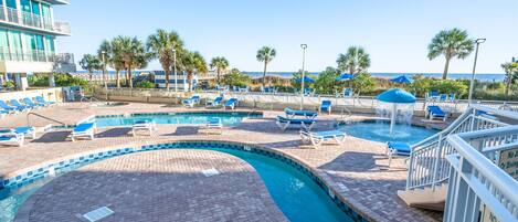 Innenpool, beheizter Pool