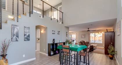 Steal My Sunshine! Heated pool, Games and More!