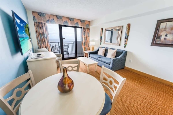 Large Living Area with Views of the Ocean, Beautifully Decorated