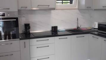 Apartment (Apartment Nikola) | Private kitchen | Fridge