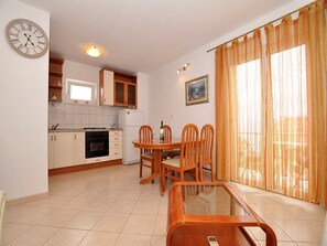 Apartment (Apartment Tonko) | Dining room - Apartments Seagull (Postira)