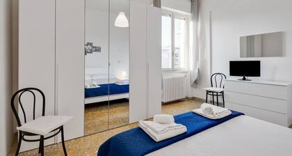 Lulli Cozy Apartment with Balcony