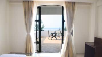 Bureau, Wi-Fi gratuit, draps fournis