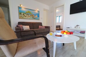 Villa (Five Bedroom Villa with Pool and Sea ) | Salle de séjour