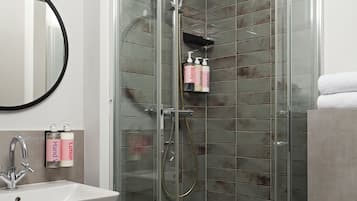 Shower, rainfall showerhead, eco-friendly toiletries, hair dryer