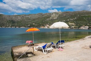 Studio (Studio Apartment with Private Beach a) | Beach - Seaside Studio (Dubrovnik)