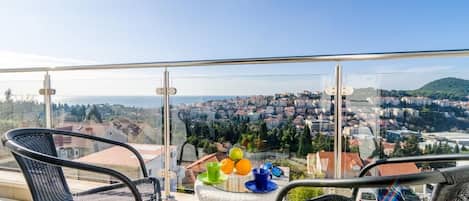 Apartment (Two Bedroom Apartment with Balcony an) | Balcony