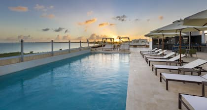 Residence Inn by Marriott Cancun Hotel Zone