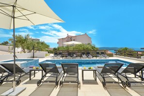 Alberca al aire libre 