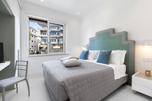 1 chambre, fer et planche Ă repasser, Wi-Fi gratuit, draps fournis
