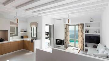 House, Smoking | 2 bedrooms, bed sheets