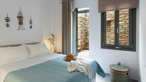 House, Smoking | 2 bedrooms, bed sheets - Selene Villa With Private Pool and Sea View 96m (Tinos)