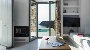 House, Smoking | 2 bedrooms, bed sheets - Selene Villa With Private Pool and Sea View 96m (Tinos)