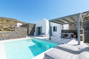 2 bedrooms, bed sheets - Phos Villas Tinos - Selene Villa With Private Pool and Sea View 96m (Tinos)