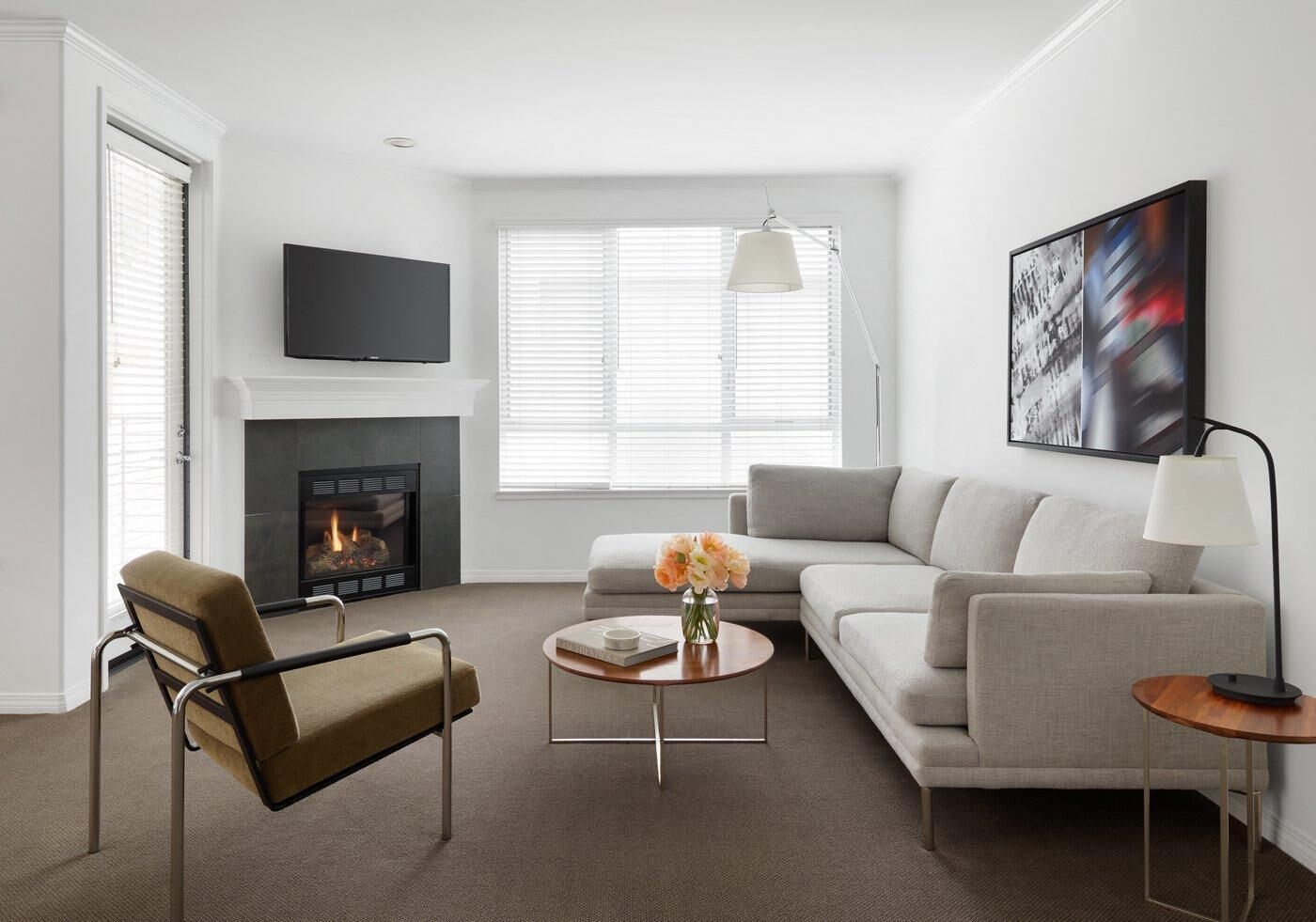 AKA Residences Sprawling Suite w/ Den Space, Kitchen, Private Patio, & WiFi